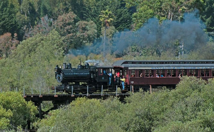 Roaring-Camp-Big-Trees-Railroad